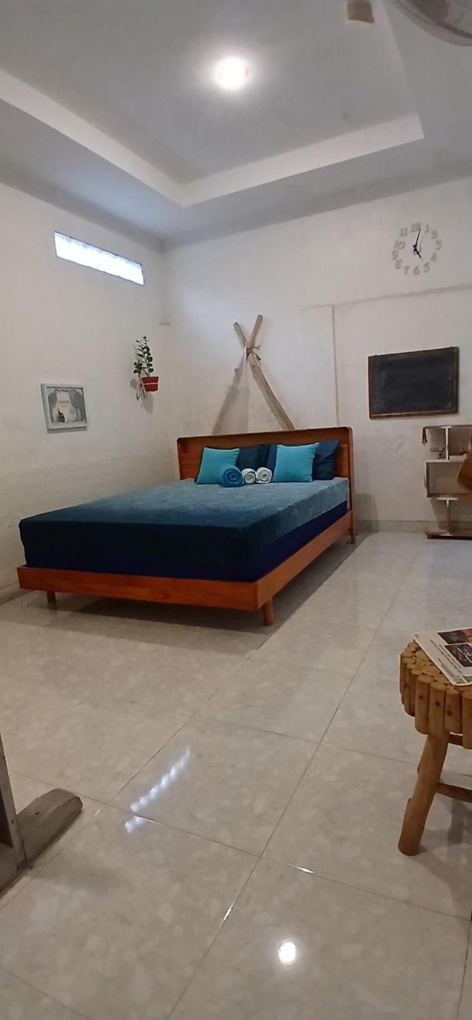 "Nomore" Gallery And Guesthouse Yogyakarta Kültér fotó